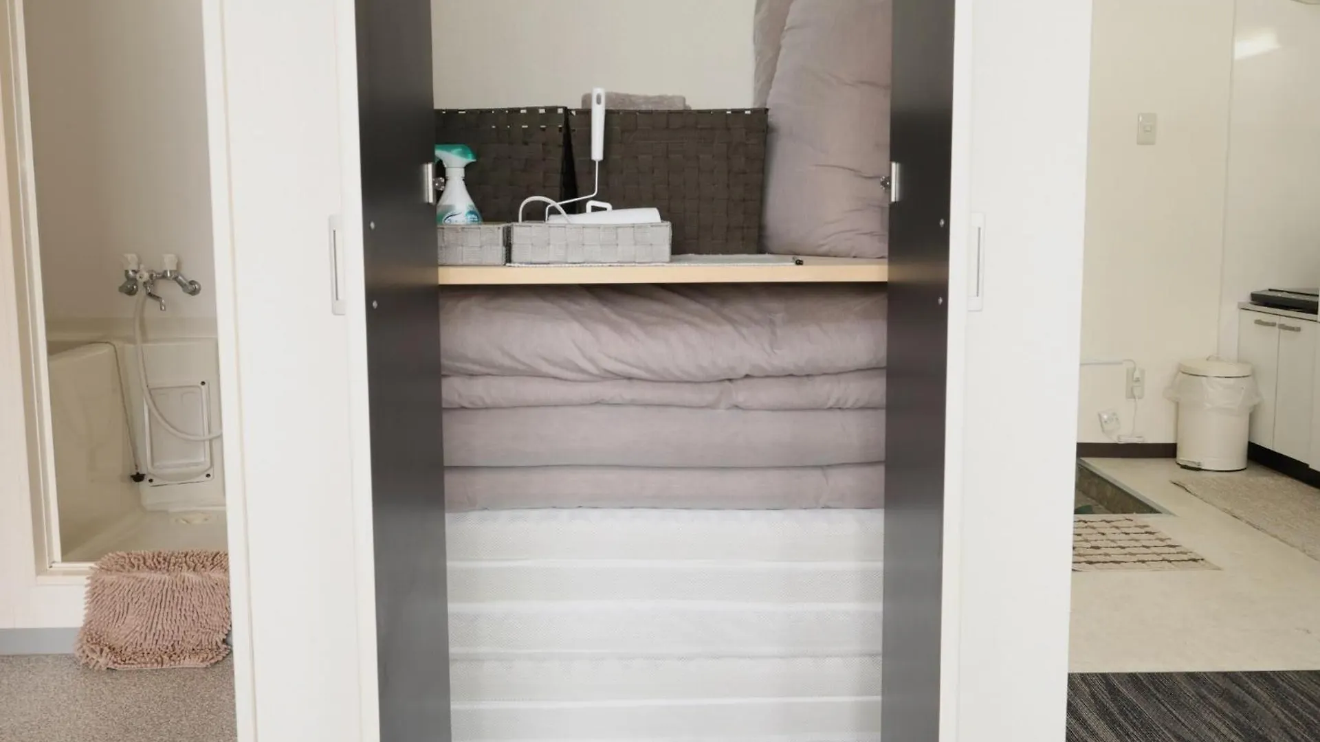 Apartment Susukino Hakuhou Building - Vacation Stay 52952V Sapporo